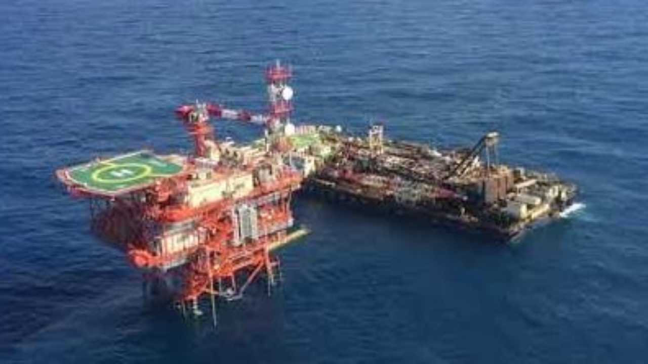 Gas Eni starts Zohr production in record time. Descalzi and