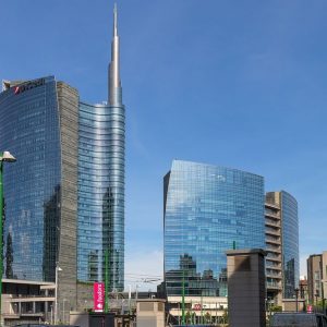 Unicredit completa la vendita delle società polacche