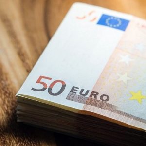 Intesa Sanpaolo Private banking: collocato il fondo Ailis per 1,104 miliardi di euro