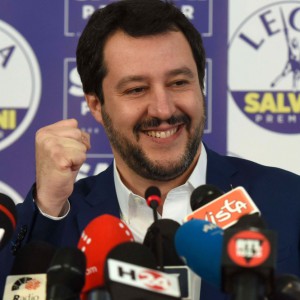 Salvini: “Tocca a noi governare, niente coalizioni strane”