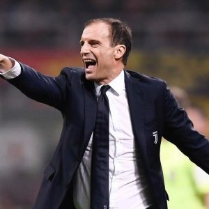 Juve-Napoli: sfida d’altri tempi ma Allegri punta a conquistare il secondo posto dopo la debacle della Lazio con Toro