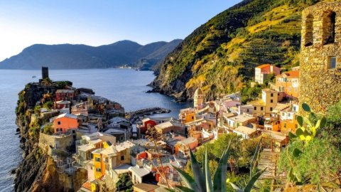 Turismo 4.0 con filiere e destagionalizzazione: focus Intesa sulla Liguria