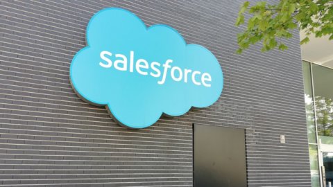 Tech: Salesforce compra Tableau per 15,7 miliardi