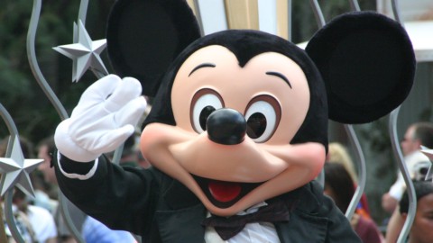 Parchi Disney chiusi: licenziati in 43.000