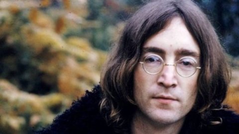 ACCADDE OGGI – John Lennon, 39 anni fa l’omicidio a New York