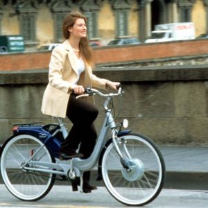 Optima Italia diventa smart: noleggio auto e bici elettrica