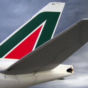 Alitalia avvia il licenziamento per 2.723 dipendenti