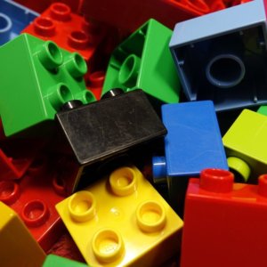 Lego, il lockdown fa volare le vendite e l’utile
