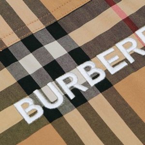Burberry vince in Tribunale: il tartan “Check” è solo suo