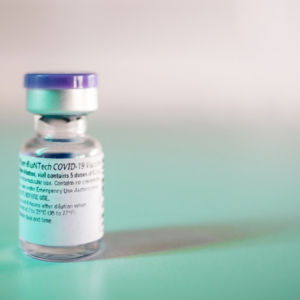Vaccino Pfizer-Biontech: ok dall’Ema per bambini under 12