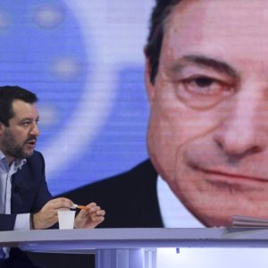 Catasto, Draghi sbugiarda Salvini: “Non c’è nessuna patrimoniale”