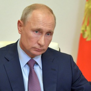 Putin apre sul gas all’Europa, i bond frenano, le Borse respirano