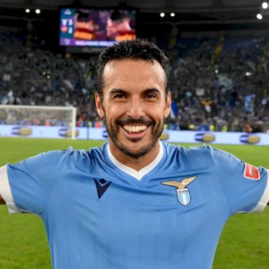 La Lazio vince il derby, il Napoli torna in vetta, la Juve risorge