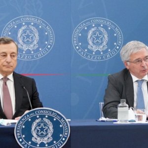 Draghi: “Tagli alle tasse per 12 miliardi, Manovra da 30 miliardi”