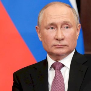 Elezioni Russia: plebiscito “farsa” con l’87,3% per lo zar Putin. Usa e Ucraina: “Non è stato un voto libero”