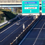 Trasporti sostenibili? Meno strade e più investimenti privati: un report europeo fa discutere