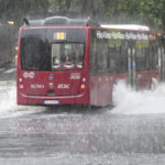 Meteo: allerta rossa su Liguria e Lombardia, arancione su altre 4 regioni. Situazione difficile a Genova