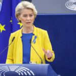 Ursula von der Leyen riconfermata presidente della Commissione Ue ma Meloni e FdI votano contro