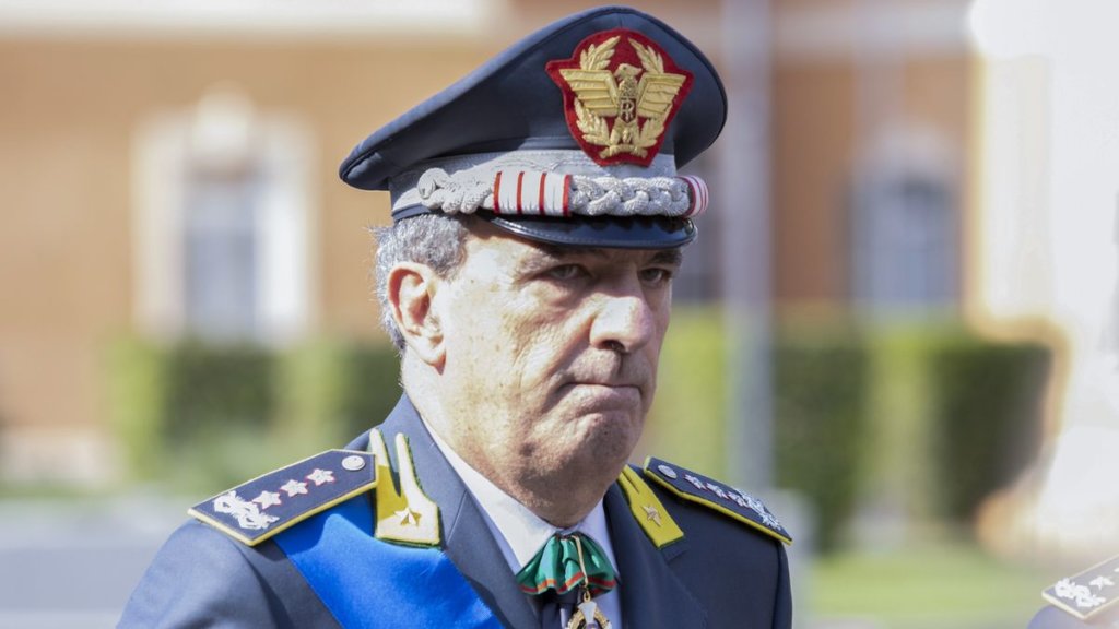 Andrea De Gennaro è Il Nuovo Comandante Della Guardia Di Finanza: Ok ...