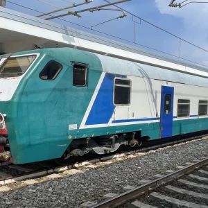 Sicilia, il treno (non) fischia: la desolante realtà delle ferrovie dell’isola secondo i dati dell’Osservatorio Cpi