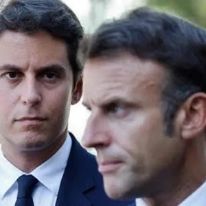 Francia, Gabriel Attal nuovo premier: Macron punta sull’ex ministro dell’Istruzione. È il più giovane di sempre