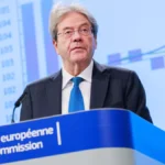 L’Europa taglia le stime di crescita dell’Italia: Pil si ferma a +0,7% nel 2024. Superbonus continua a pesare sul debito che nel 2026 salirà a 139,3%