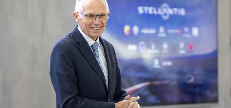 Stellantis: il Ceo Carlos Tavares si dimette dopo il crollo del 38% delle vendite Usa e il Cda accoglie le dimissioni