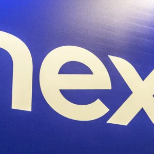 Nexi, l’utile netto 2024 a +4,1% e l’avvio della distribuzione di dividendi fanno volare il titolo a +10%. Si riduce il debito