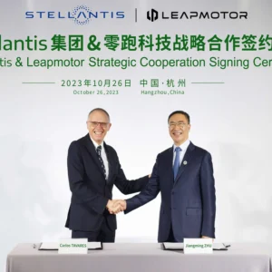Stellantis e Leapmotor, da settembre via alla vendita in Italia delle auto elettriche cinesi: il piano di Tavares e con quali modelli si parte