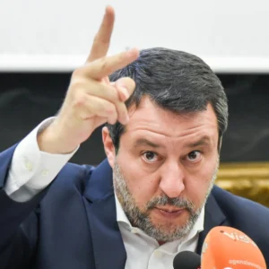 Salvini sentenza Open Arms: assolto “perché il fatto non sussiste”