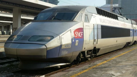 Treni AV: i francesi di Sncf sbarcano in Italia, un nuovo rivale per Frecciarossa e Italo