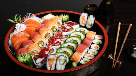 Sushi: i migliori ristoranti di cucina nipponica in Italia tra tradizione e creatività scelti dalla guida del Gambero Rosso