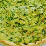 La zucchina a trombetta, antica tradizione della cucina della Liguria di Ponente: la ricetta per una torta salata o per una pasta veloce