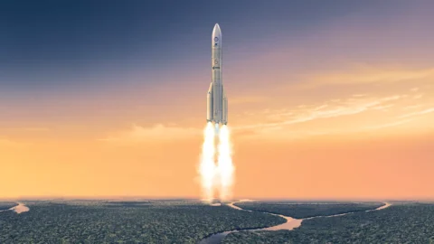 Il razzo europeo Ariane 6 pronto al lancio