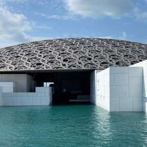 Arte e Orologeria. Louvre Abu Dhabi e Richard Mille insieme per Art Here 2024: nominata giuria e scelti gli artisti