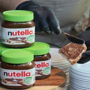 La Nutella vegana arriva nei supermercati: tappo verde, senza lattosio e plant based