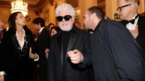 Mostra del Cinema di Venezia 2024: ad Almodóvar il Leone d’Oro. Ecco tutti i vincitori