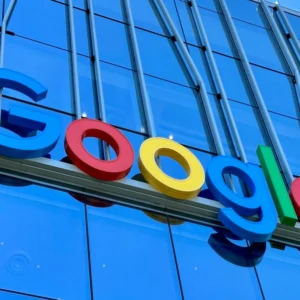 Google sotto attacco: la Giustizia Usa valuta la scissione del colosso tech dopo sentenza Antitrust