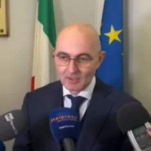 Csm, Fabio Pinelli e l’insostenibile leggerezza di un vicepresidente che colleziona gaffes e non conosce il galateo verso il Quirinale