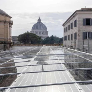 Acea e Governatorato della Città del Vaticano inaugurano la nuova vetrata fotovoltaica dei Musei Vaticani