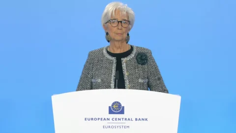 Conferenza Stampa della presidente della Bce Christine Lagarde