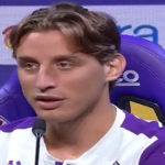 Fiorentina-Inter rinviata per il malore di Bove che fa sfiorare il dramma. Napoli in fuga, Juve beffata a 93° a Lecce