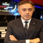 Poste Italiane, Giuseppe Lasco premiato “Manager dell’Anno 2024” da Italia Informa