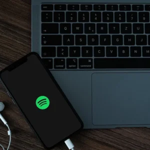 Spotify Wrapped 2024 è disponibile: gli artisti, le canzoni e i podcast più ascoltati dell’anno. Ecco come vederlo