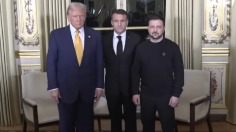 Notre Dame: incontro Trump, Macron, Zelensky. The Donald: “Il mondo sembra un po’ impazzito”