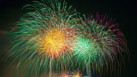 Parigi: Grande festa agli Champs-Elysées per celebrare l’arrivo del nuovo anno. Tutte le informazioni per partecipare