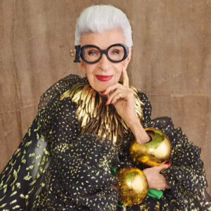 Iris Apfel: all’asta da Christie’s la collezione dell’icona newyorkese della moda e dell’interior design