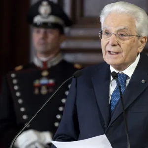 Mattarella, grazie Presidente: dieci anni di garanzia assoluta di equilibrio, sobrietà e difesa della Costituzione