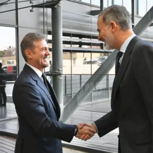 Flavio Cattaneo (Enel) incontra il Re di Spagna Filippo VI alla sede di Endesa a Madrid