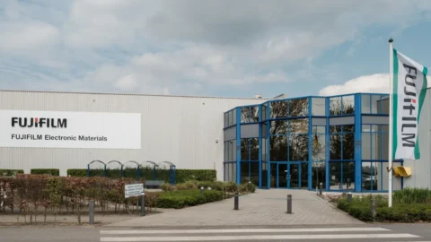 Fujifilm scommette sull’Europa: 4 miliardi di yen di investimenti per la produzione di chip in Belgio